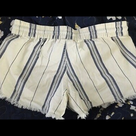 Brand new, xs/s Element Pinstripe cotton Shorts - Picture 2 of 3